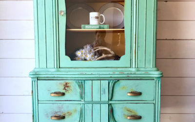 Painted Furniture Makeover: China Hutch